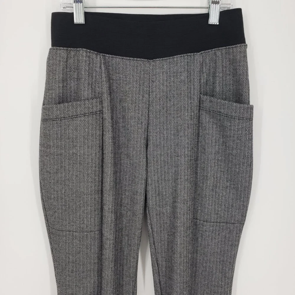 Banana Republic excellent missing